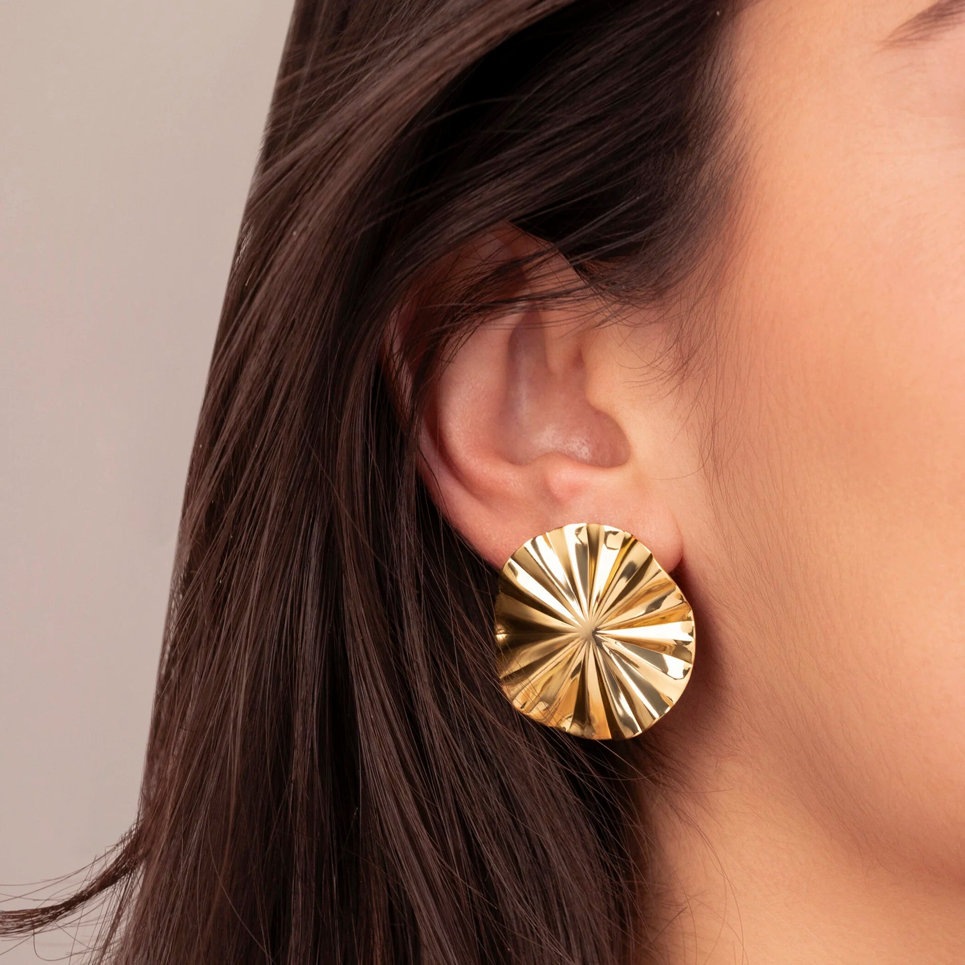 Diamond-Cut Disc Earrings