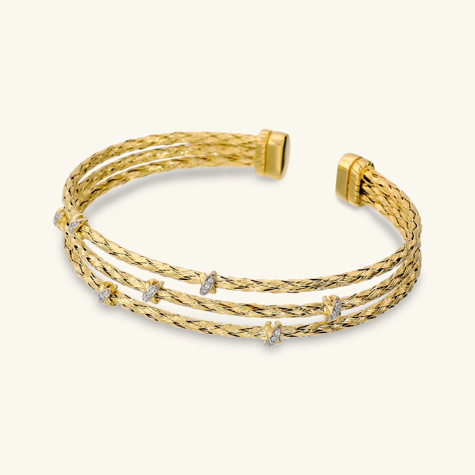 Mehrreihiges Armband mit diamantierter Seilstruktur und Zirkonia  