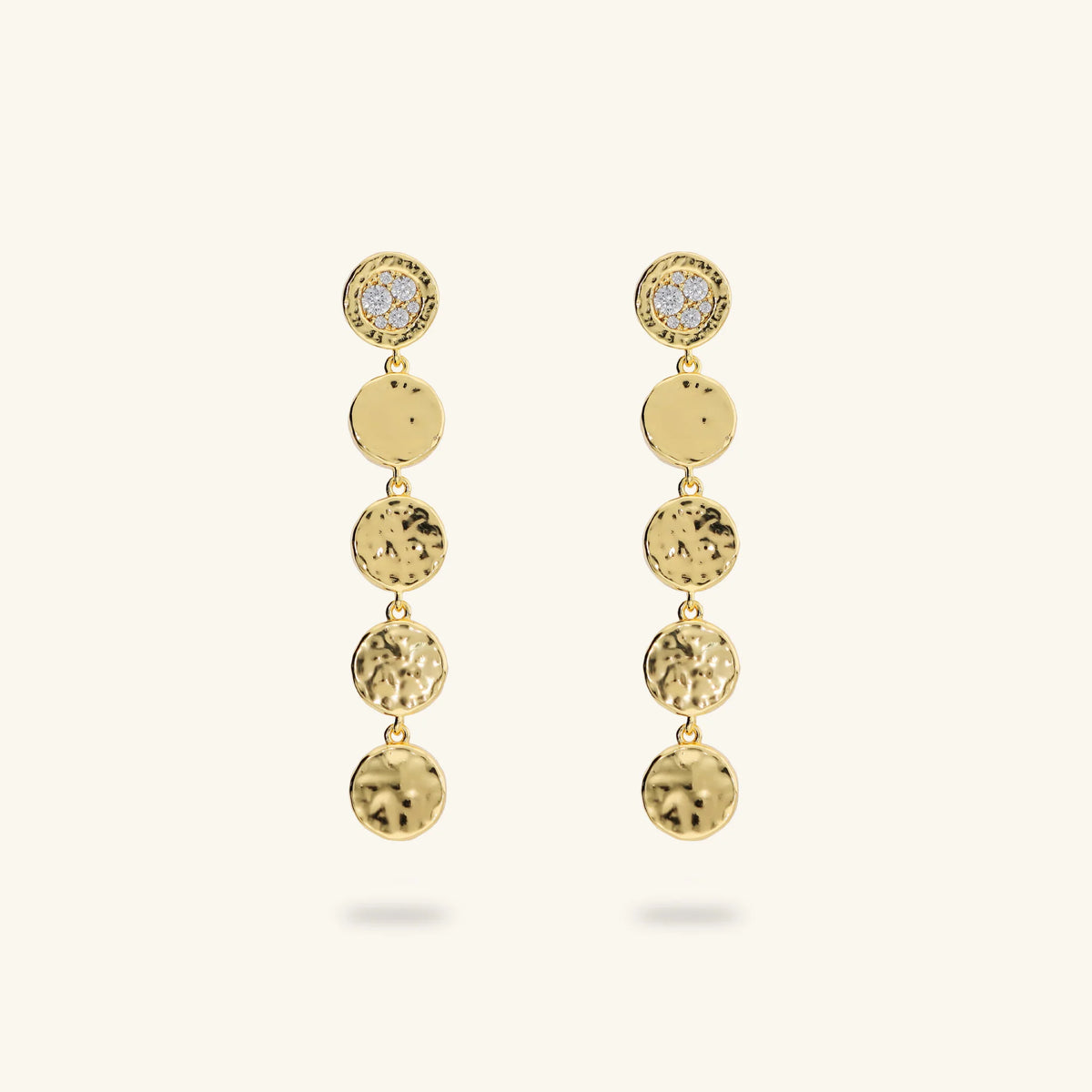 Orecchini Pendenti Eclissi Dorata con Pavé di Cubic Zirconia