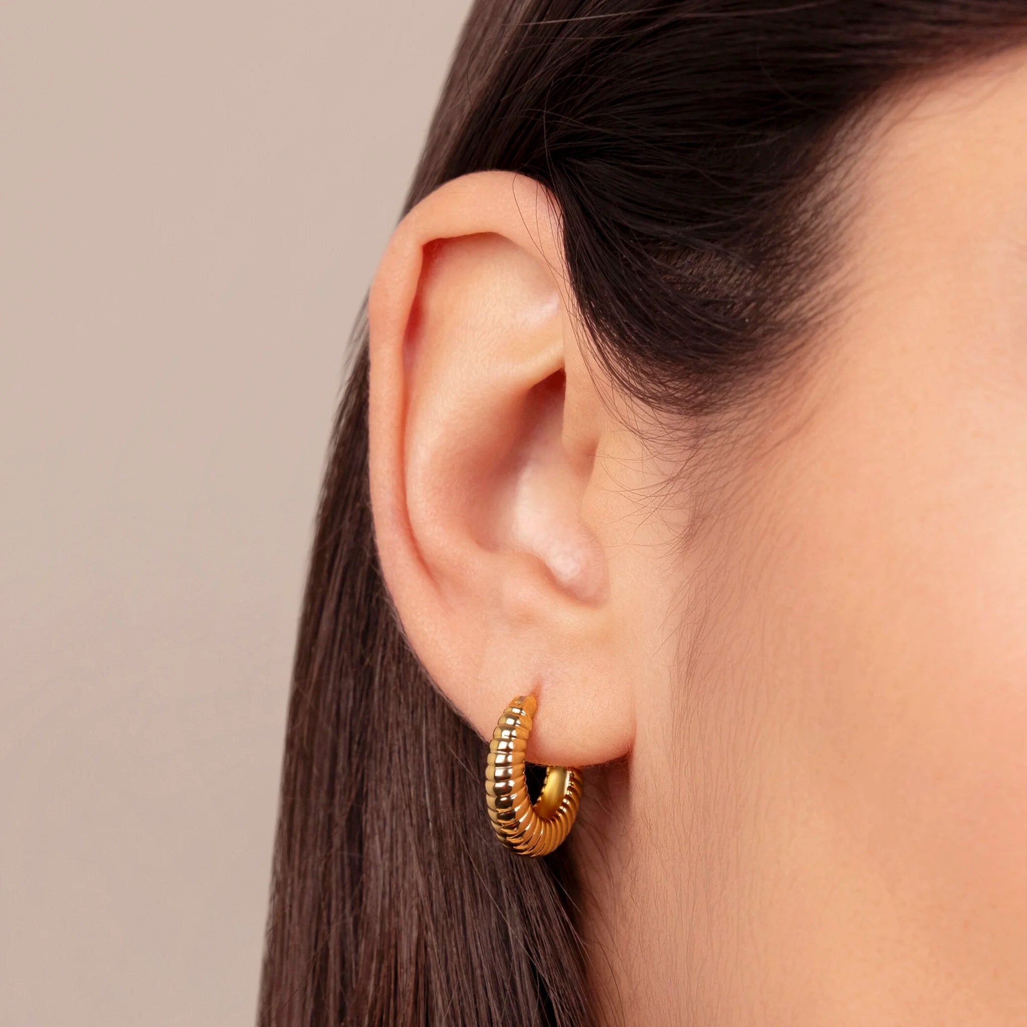 Ribbed Finish Hoop Earrings 1.8cm