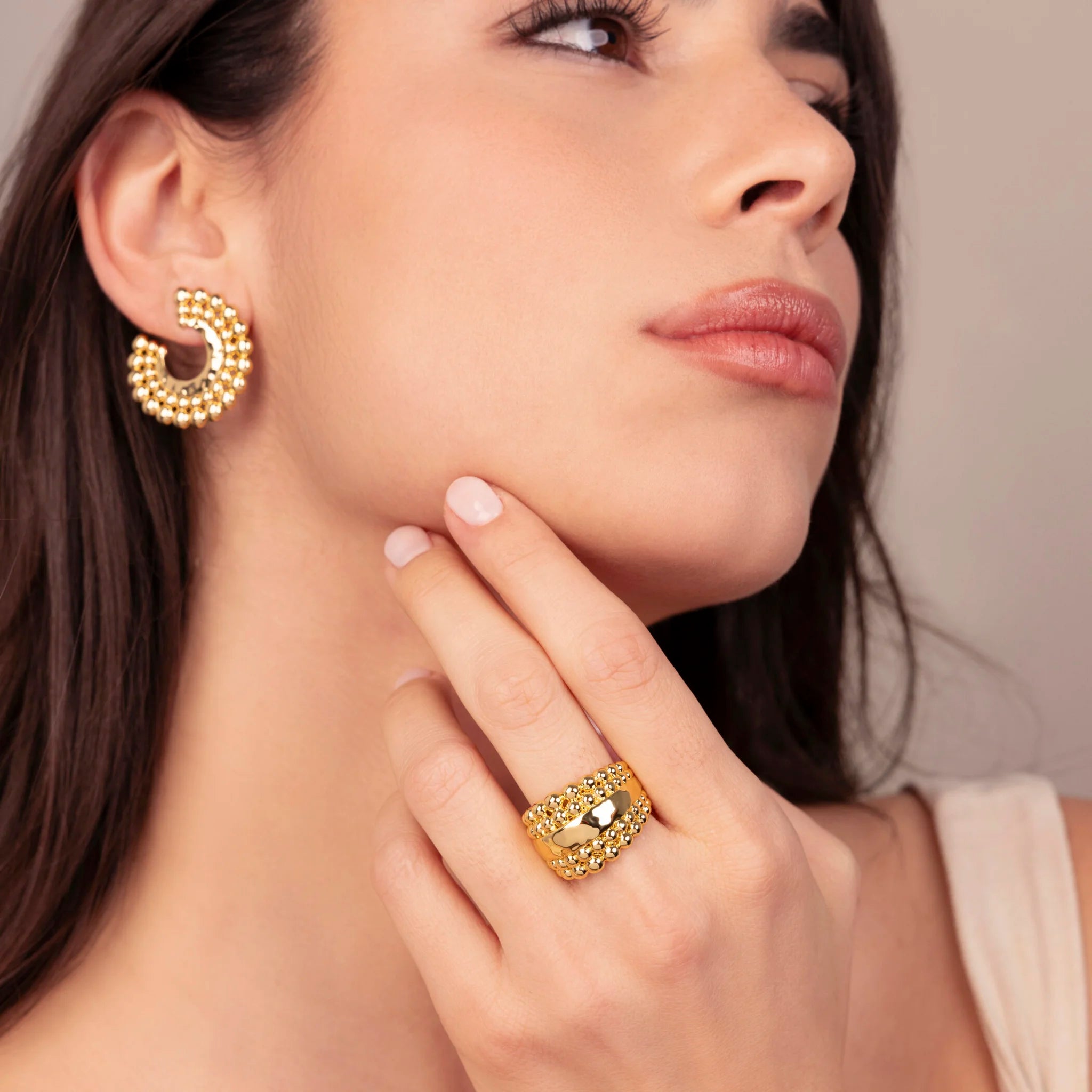 Graduated Beaded Texture Band Ring