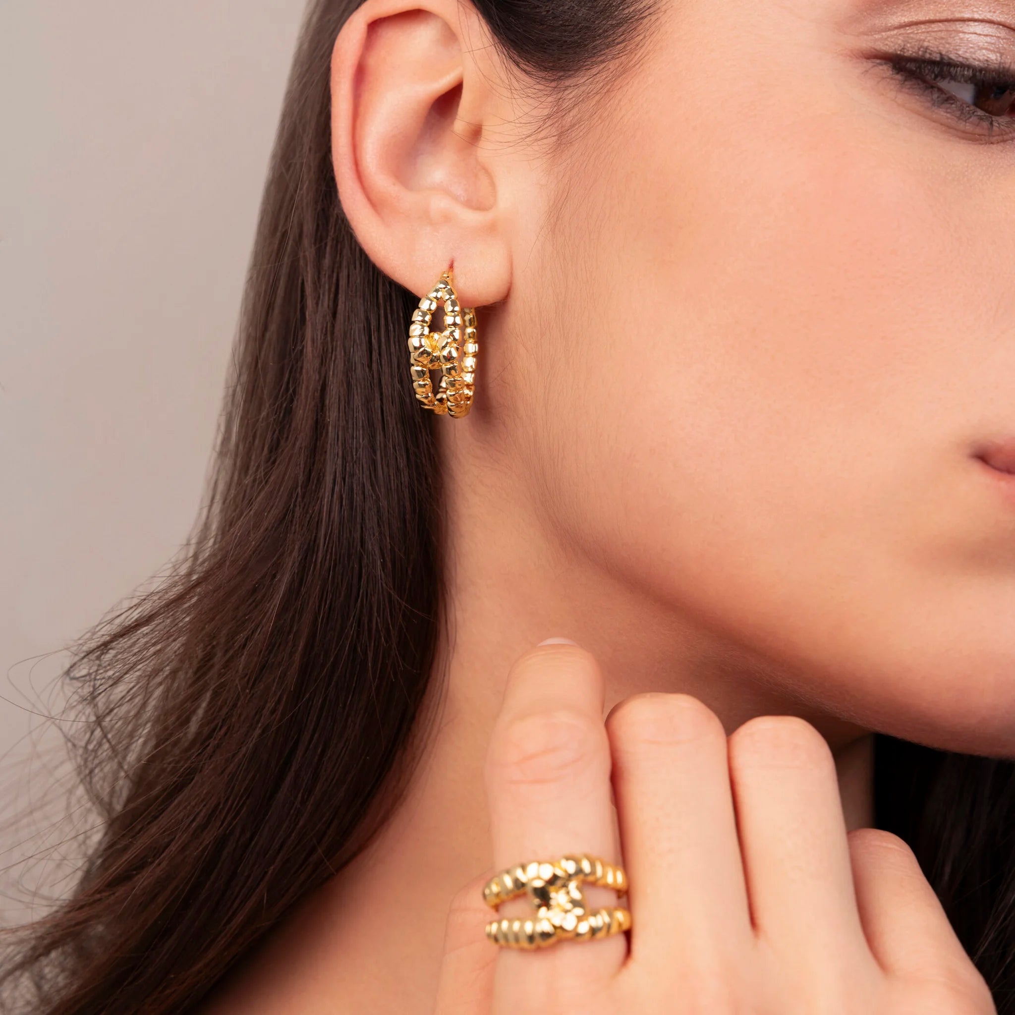 Stud Earrings with Rope Knot Texture