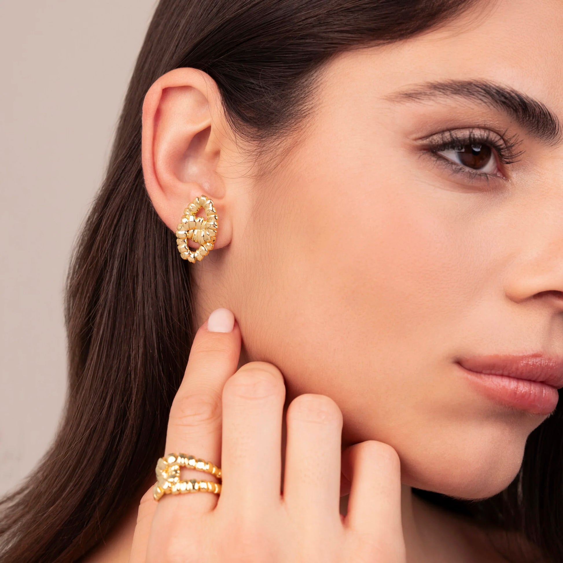 Stud Earrings with Rope Knot Texture