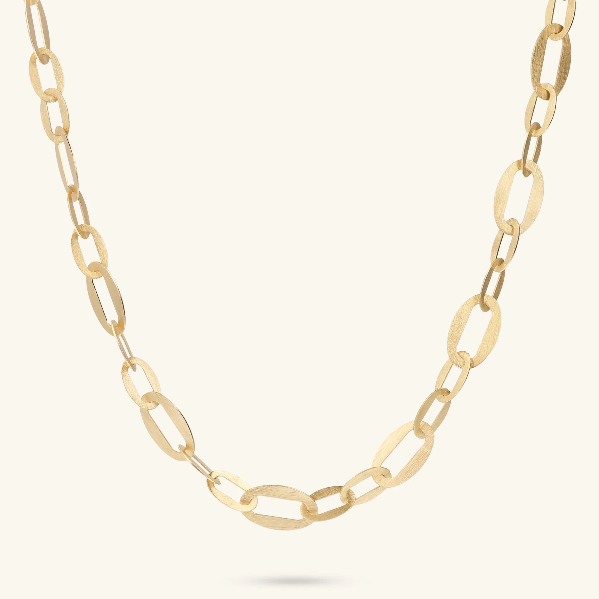 Collana Satinata con Maglie Ovali Alternate