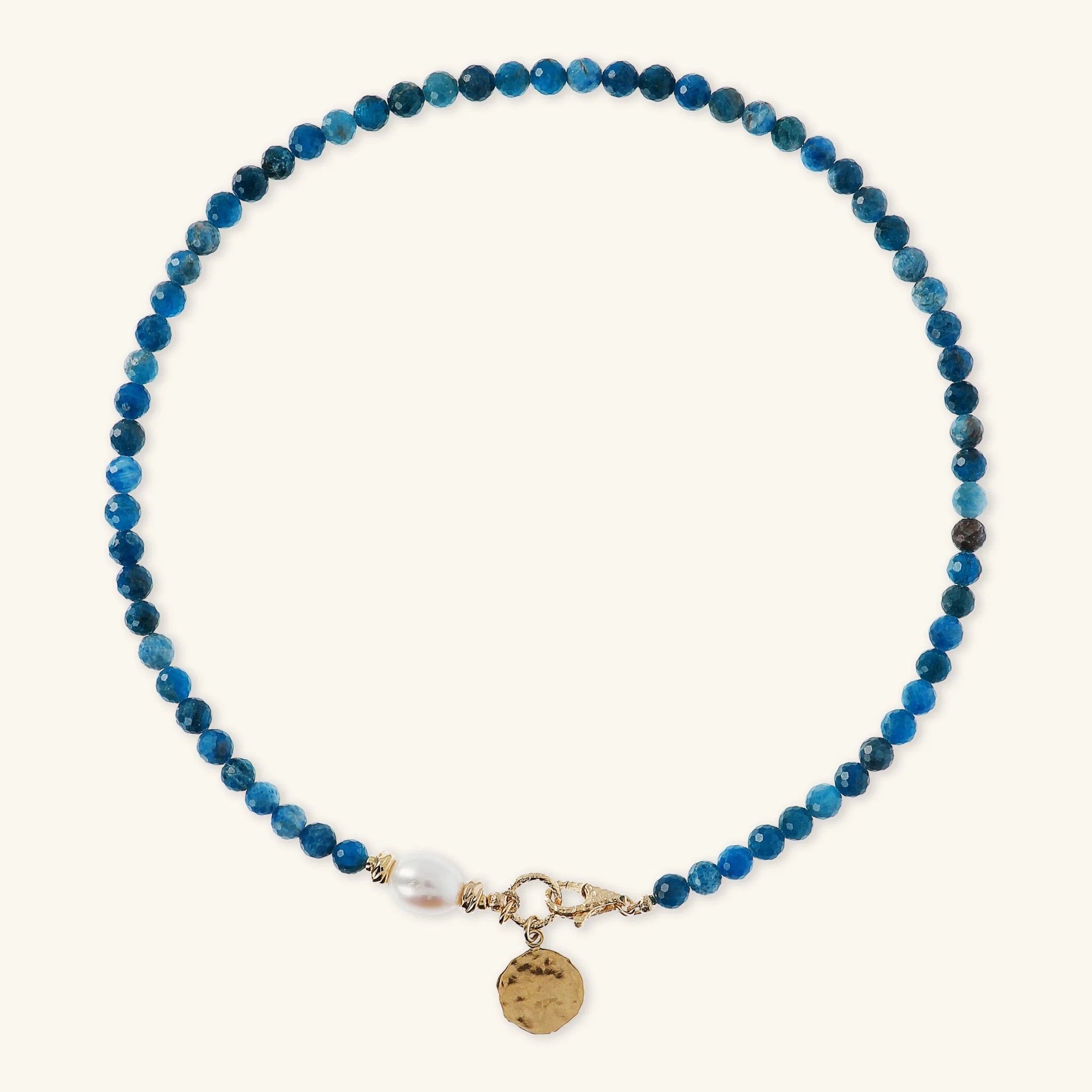Collana Girocollo con Pietre Naturali Pendente Martellato e Perla Barocca Bianca d'Acqua Dolce Ø 9/10 mm