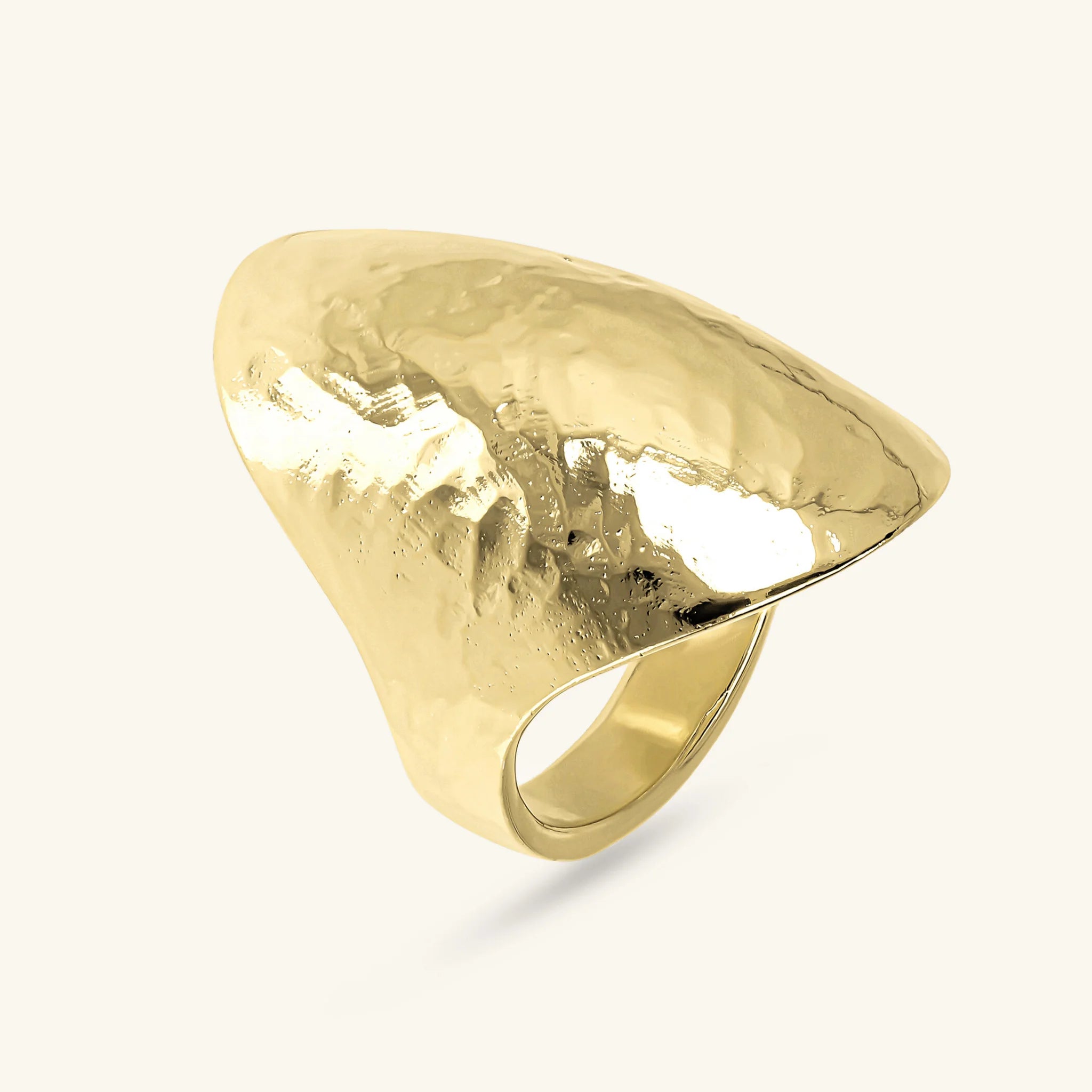 Anello Chevalier Martellato Forma Ovale