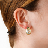 Boucles d'oreilles clous de forme ovale avec pierre naturelle