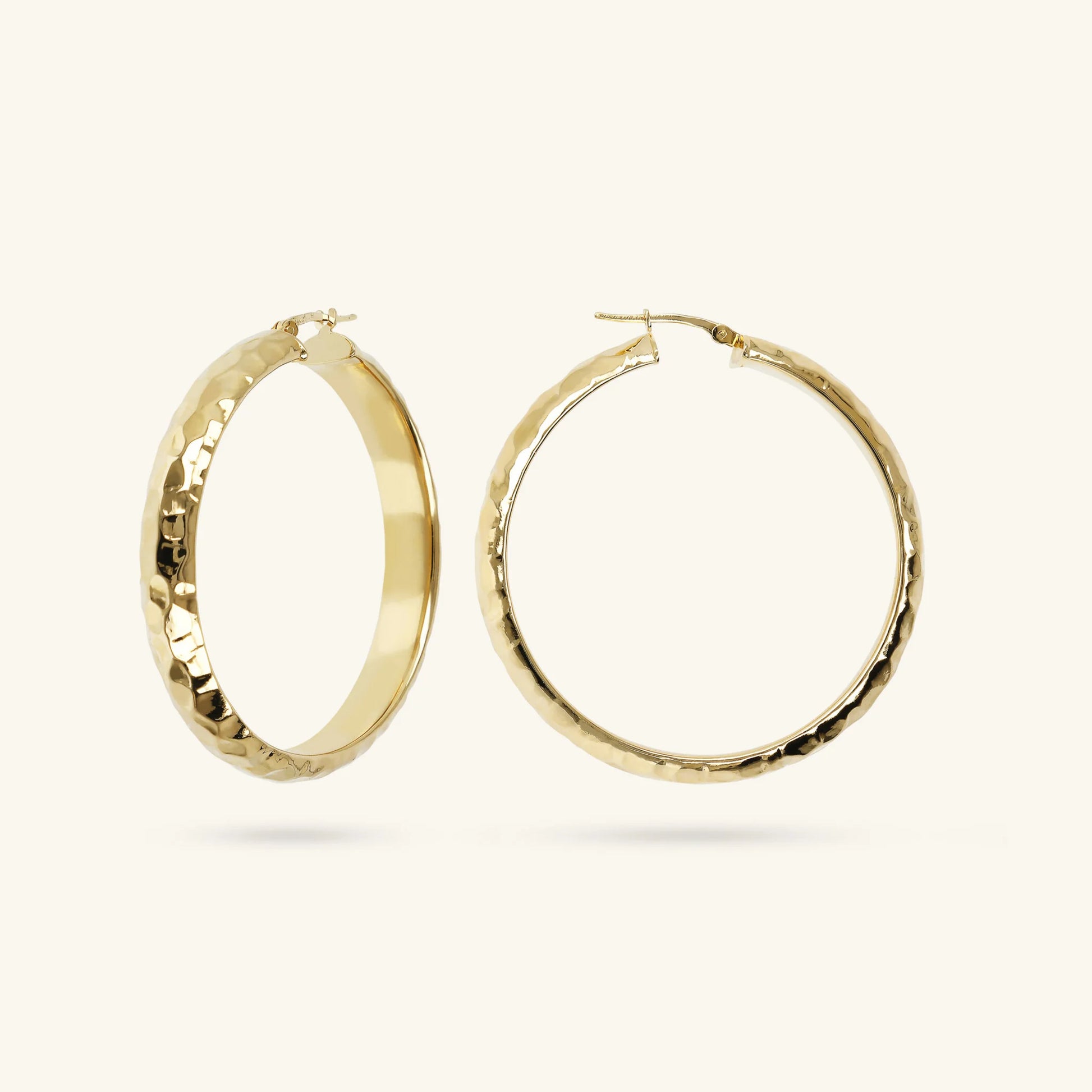 Boucles d'Oreilles Créoles Martelées