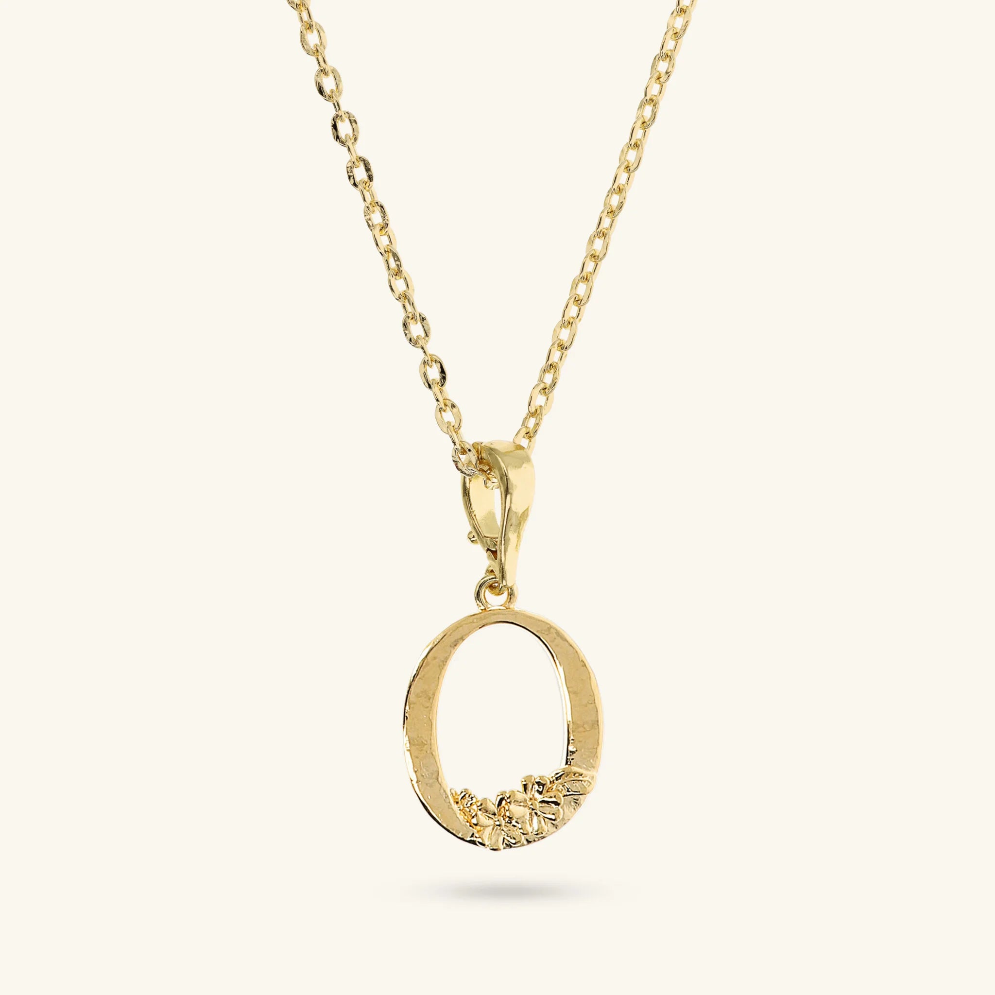 Set Collana Diamantata e Ciondolo Iniziale Martellato con Fiore