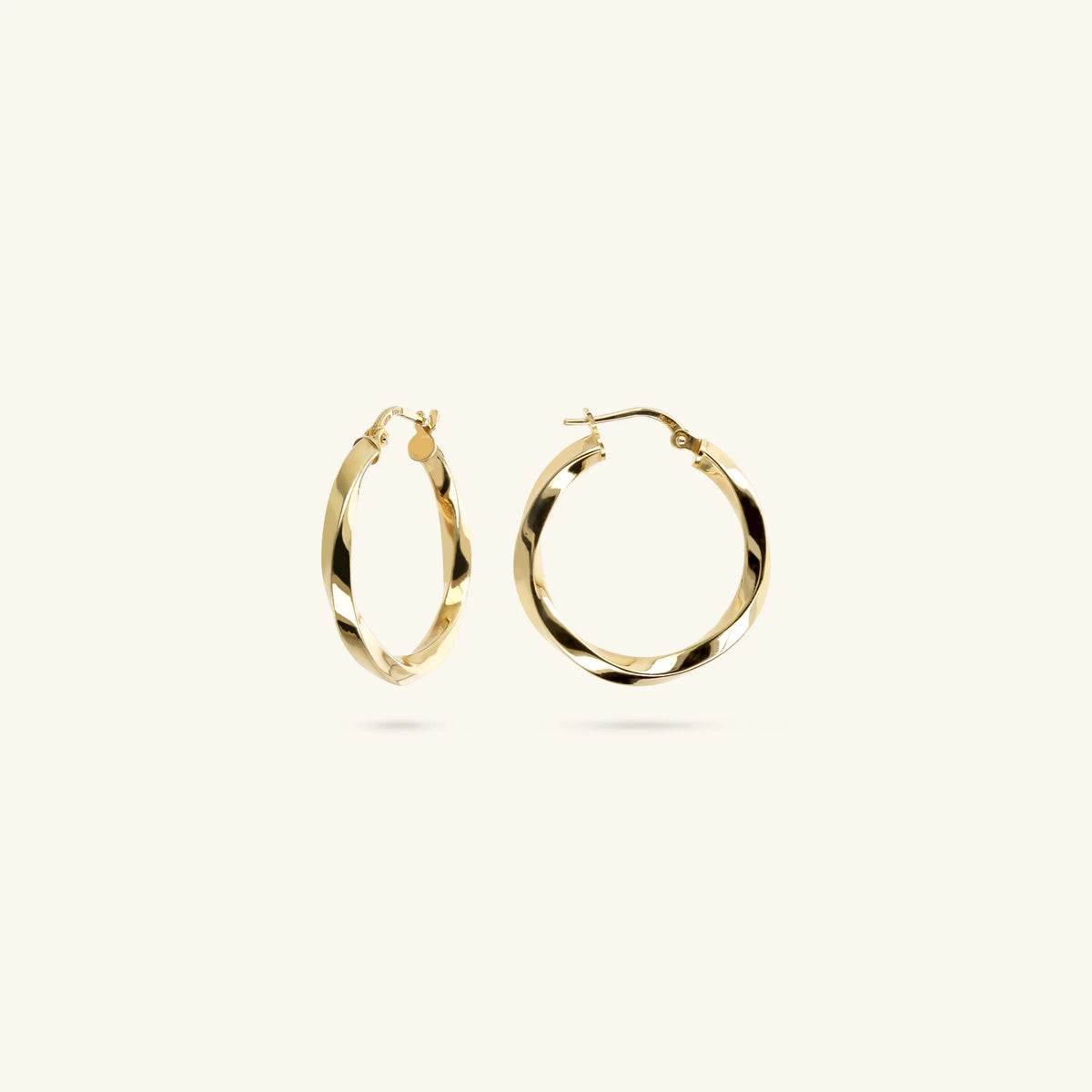 Boucles d'oreilles torsadées
