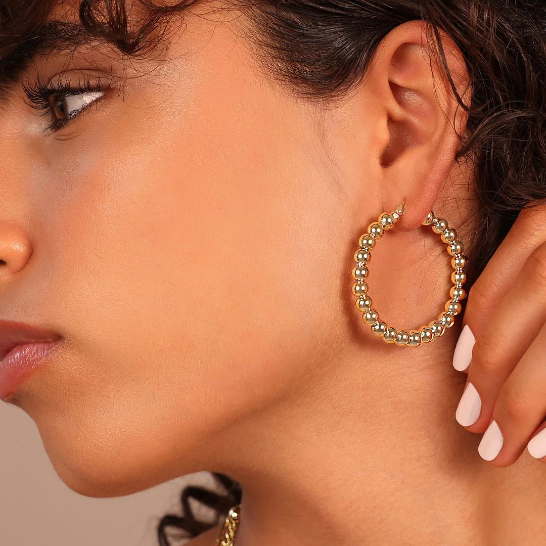 Orecchini a Cerchio con Bead Lucide