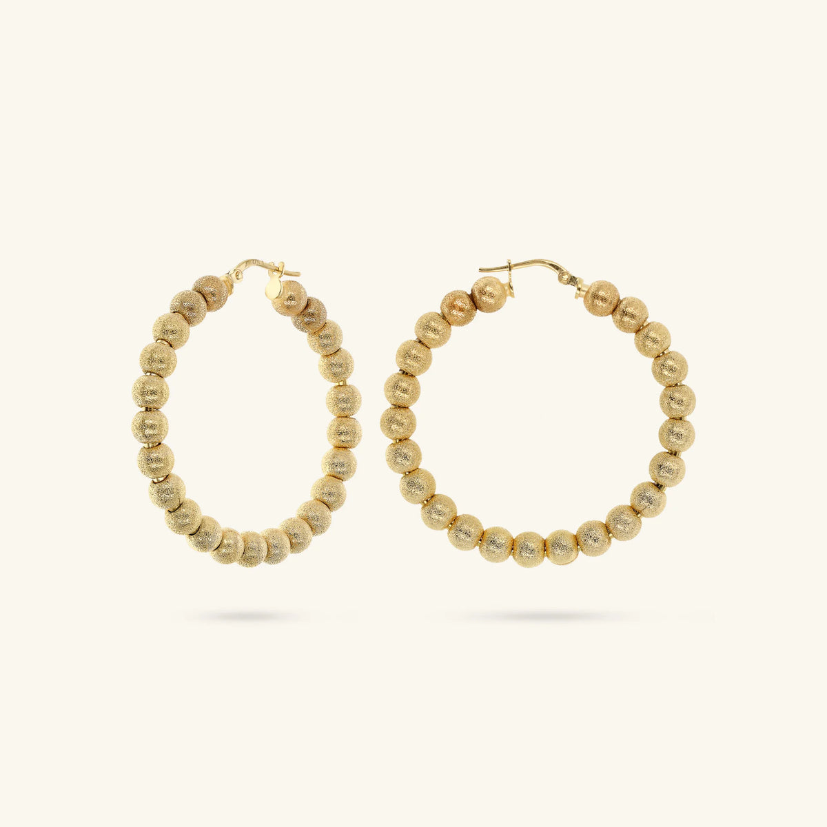Orecchini a Cerchio con Bead Satinate