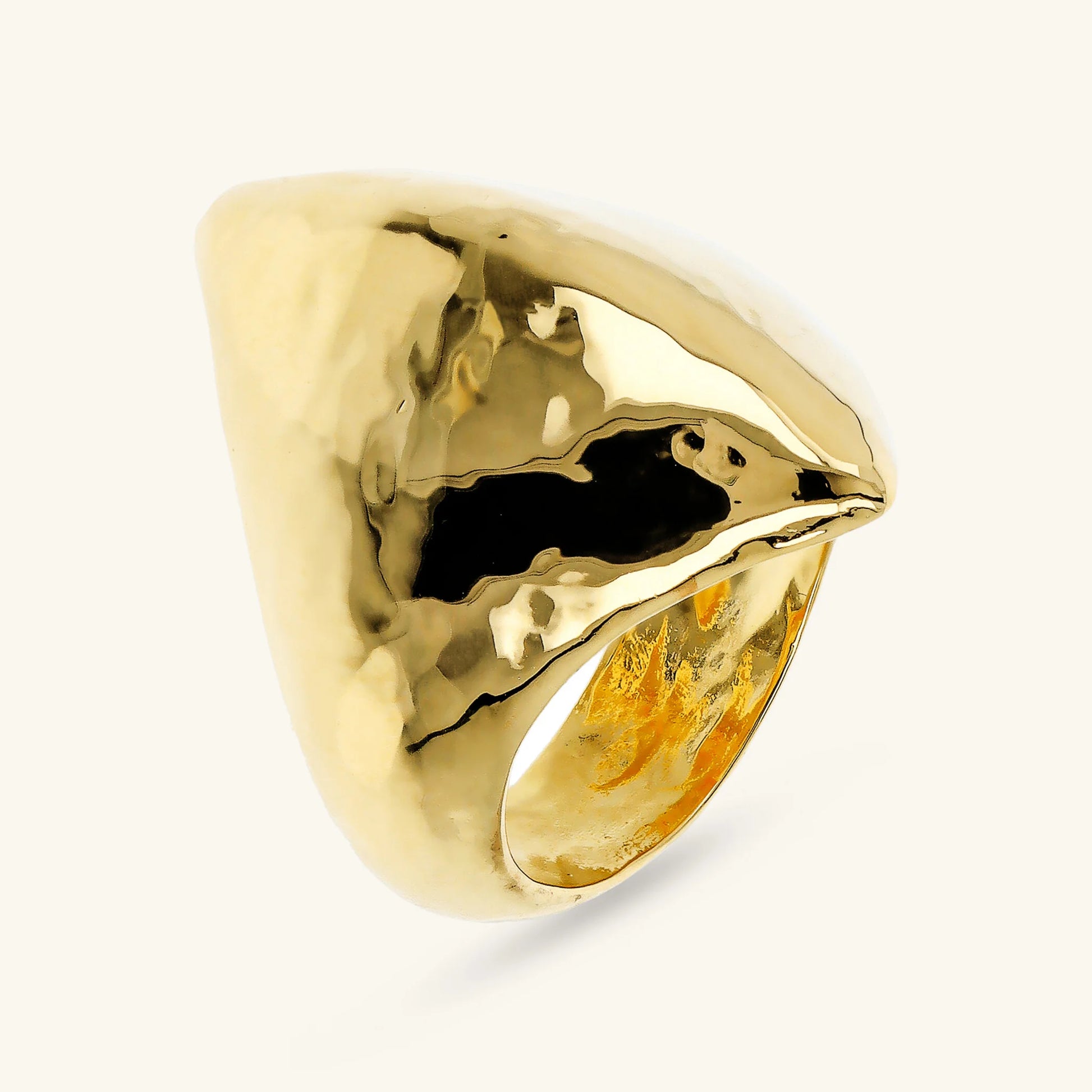 Bague bouclier Chevalier martelé