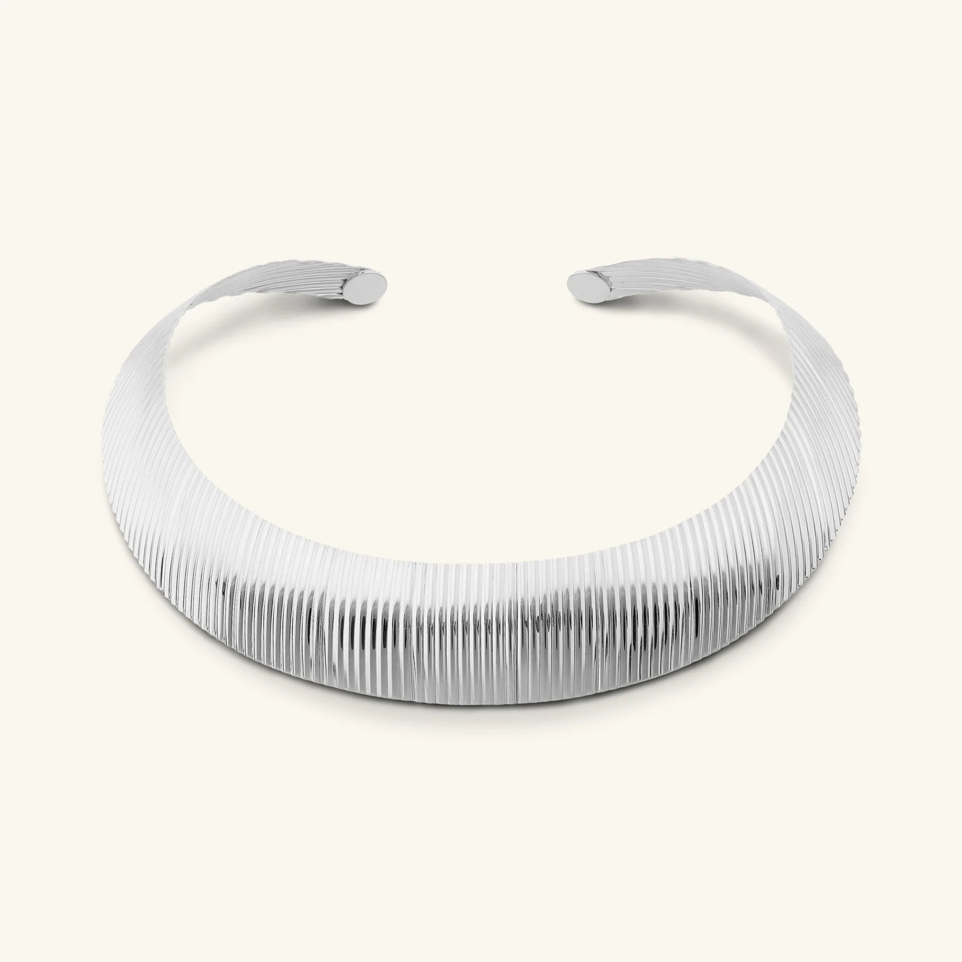 Graduated Textured Choker Necklace