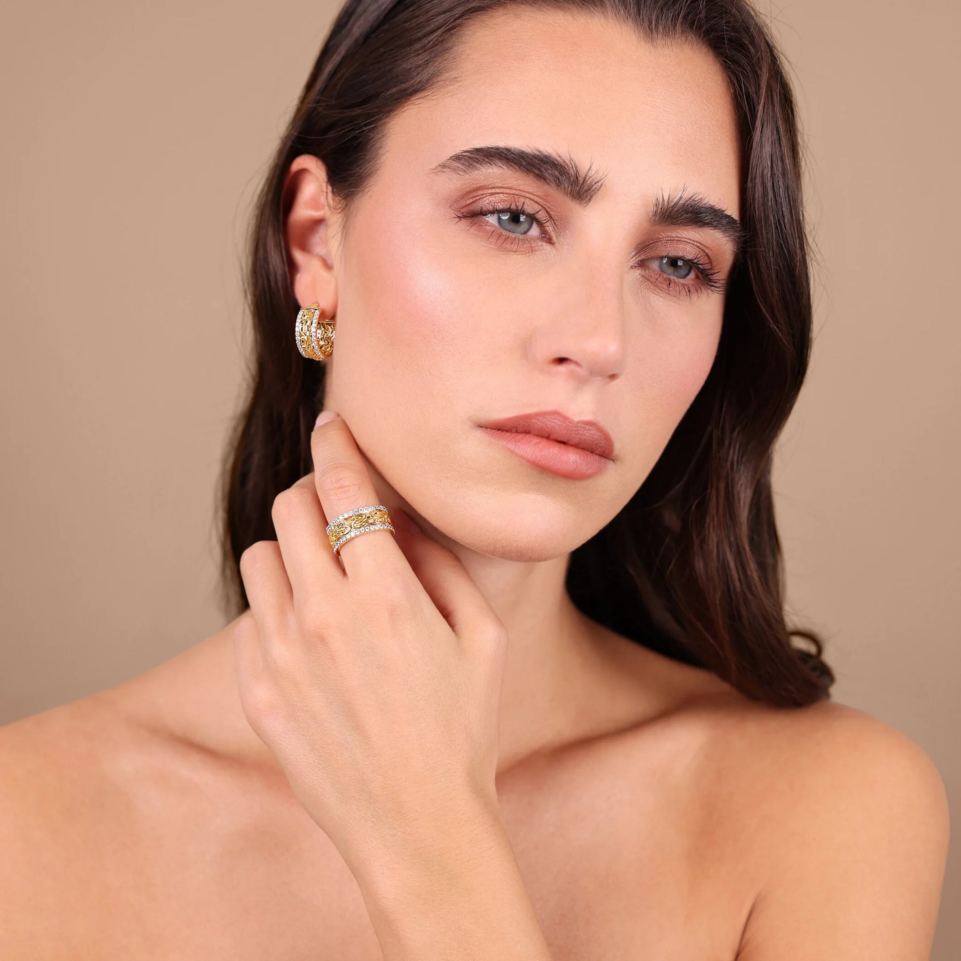 Byzantine Chain Ring with CZ Pavé