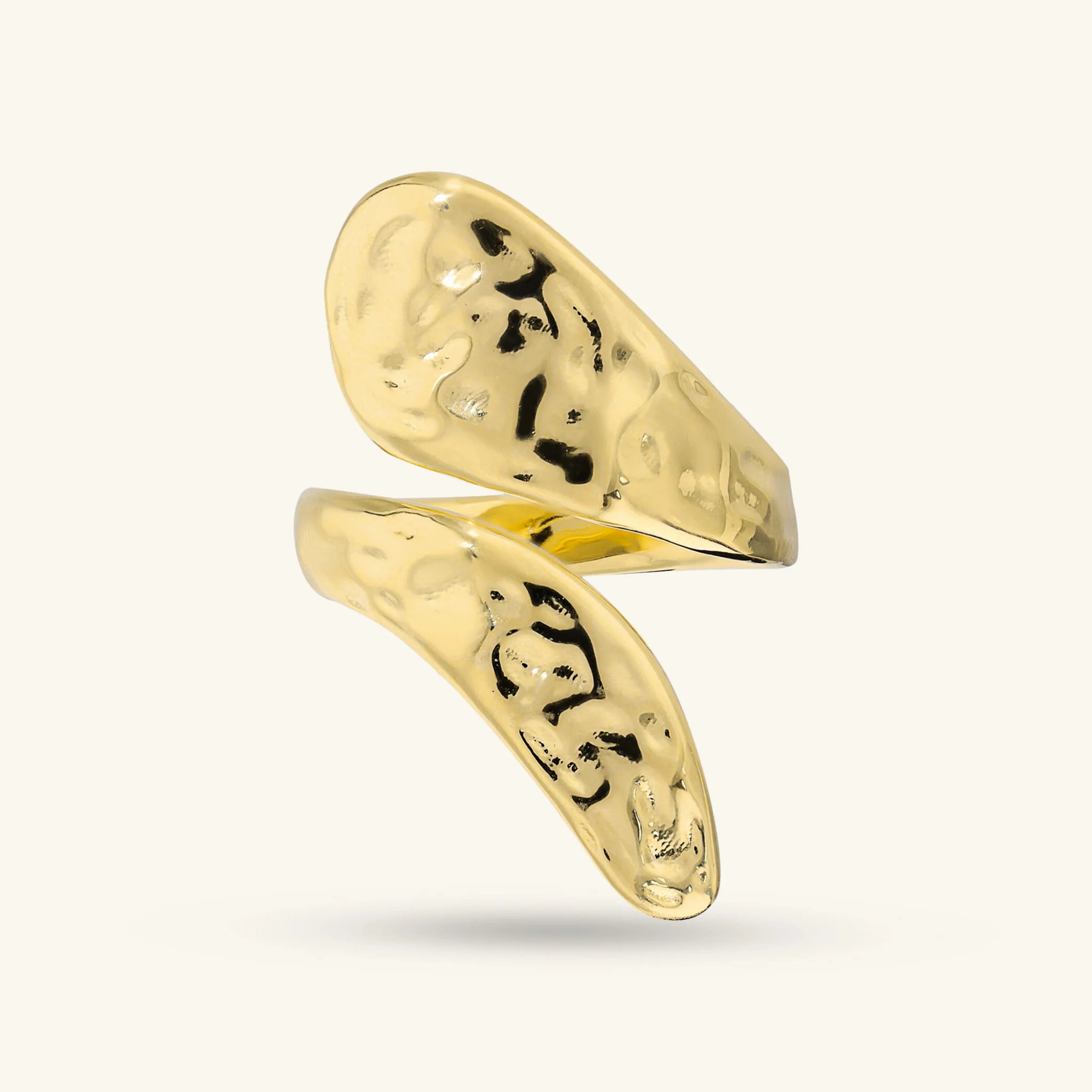 Hammered Gold Contrarié Ring