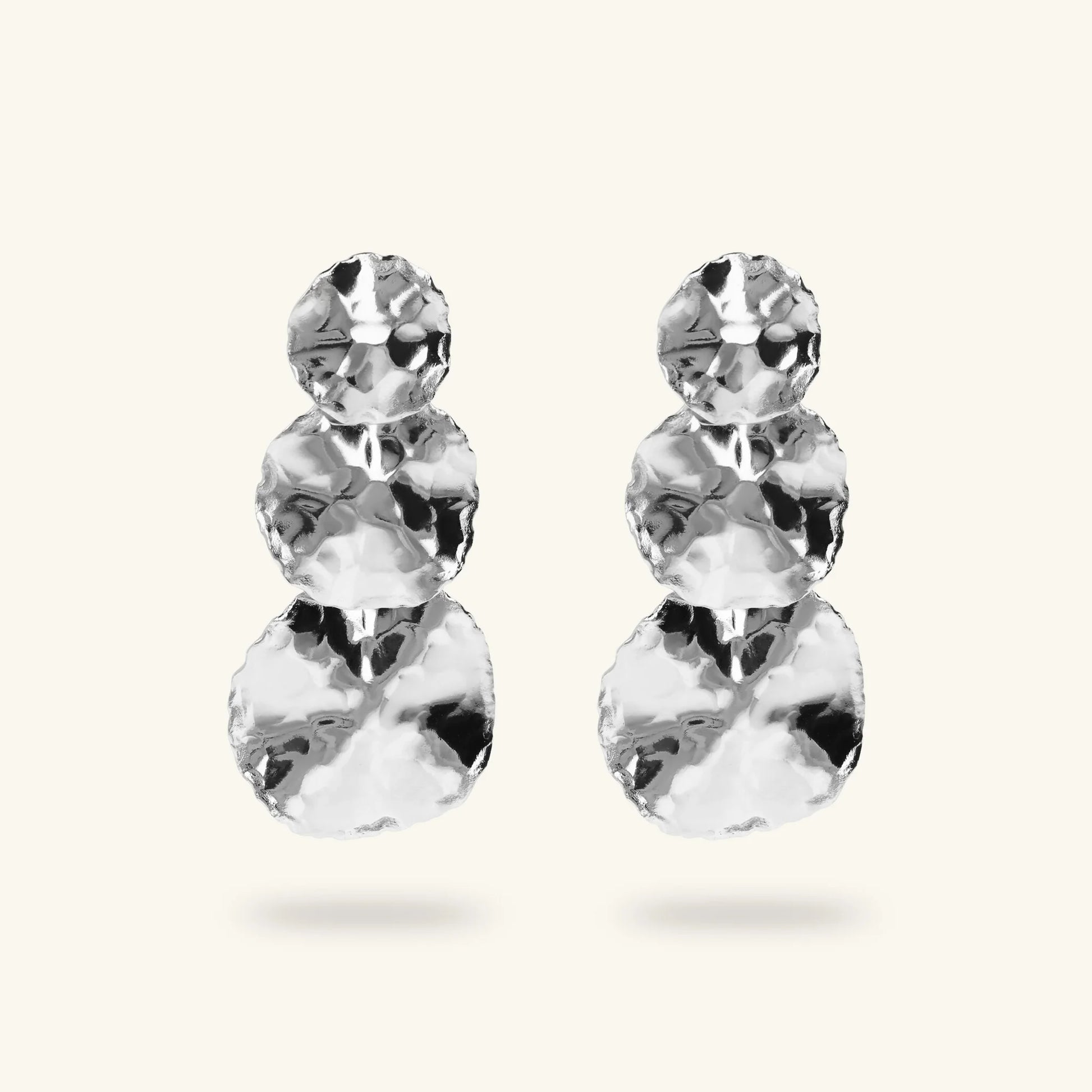 Graduated Hammered Disc Drop Earrings