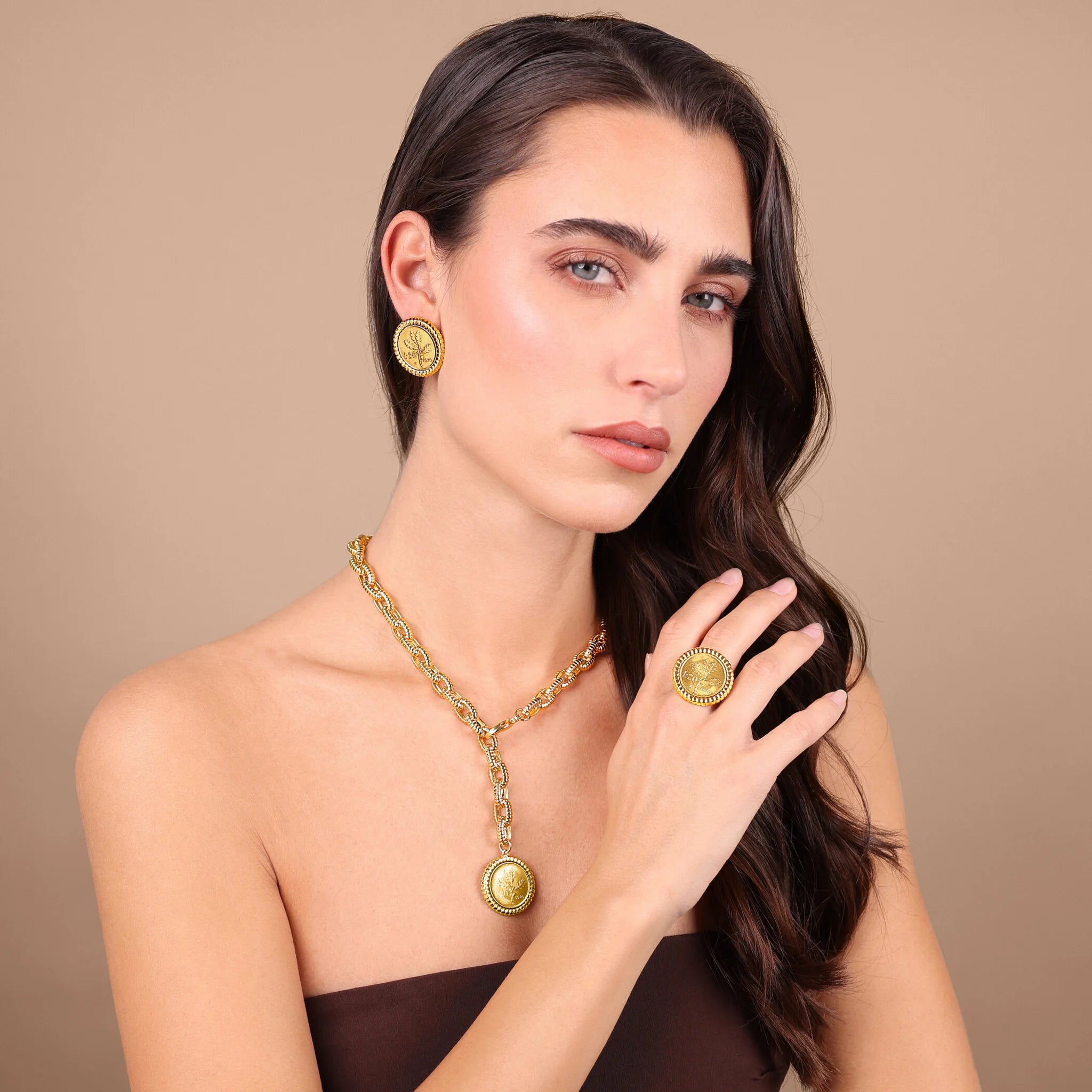 Collana Maglie Ovali Texture Rigata con Ciondolo Moneta