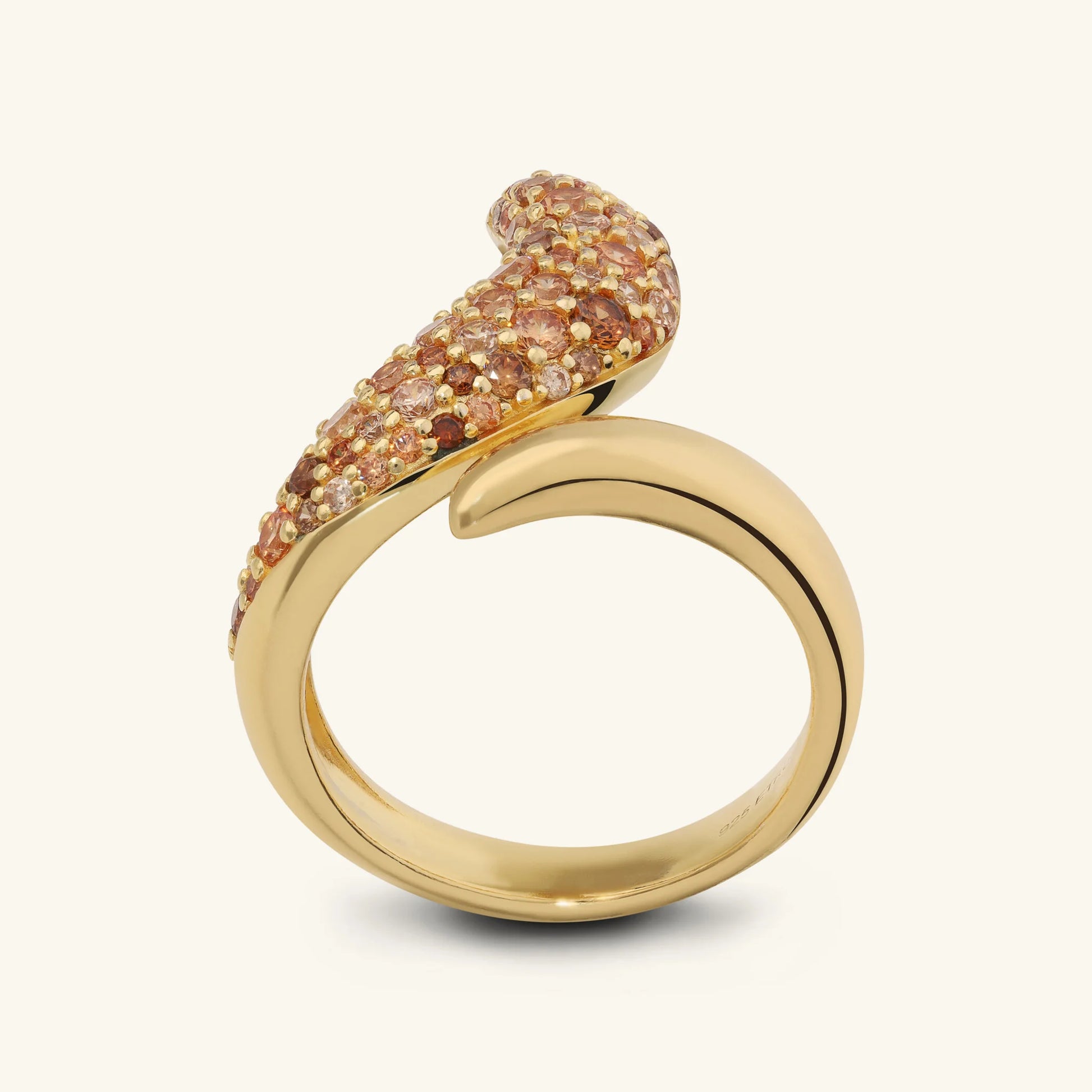 Anello Contrarié Onda con Pavé di Cubic Zirconia
