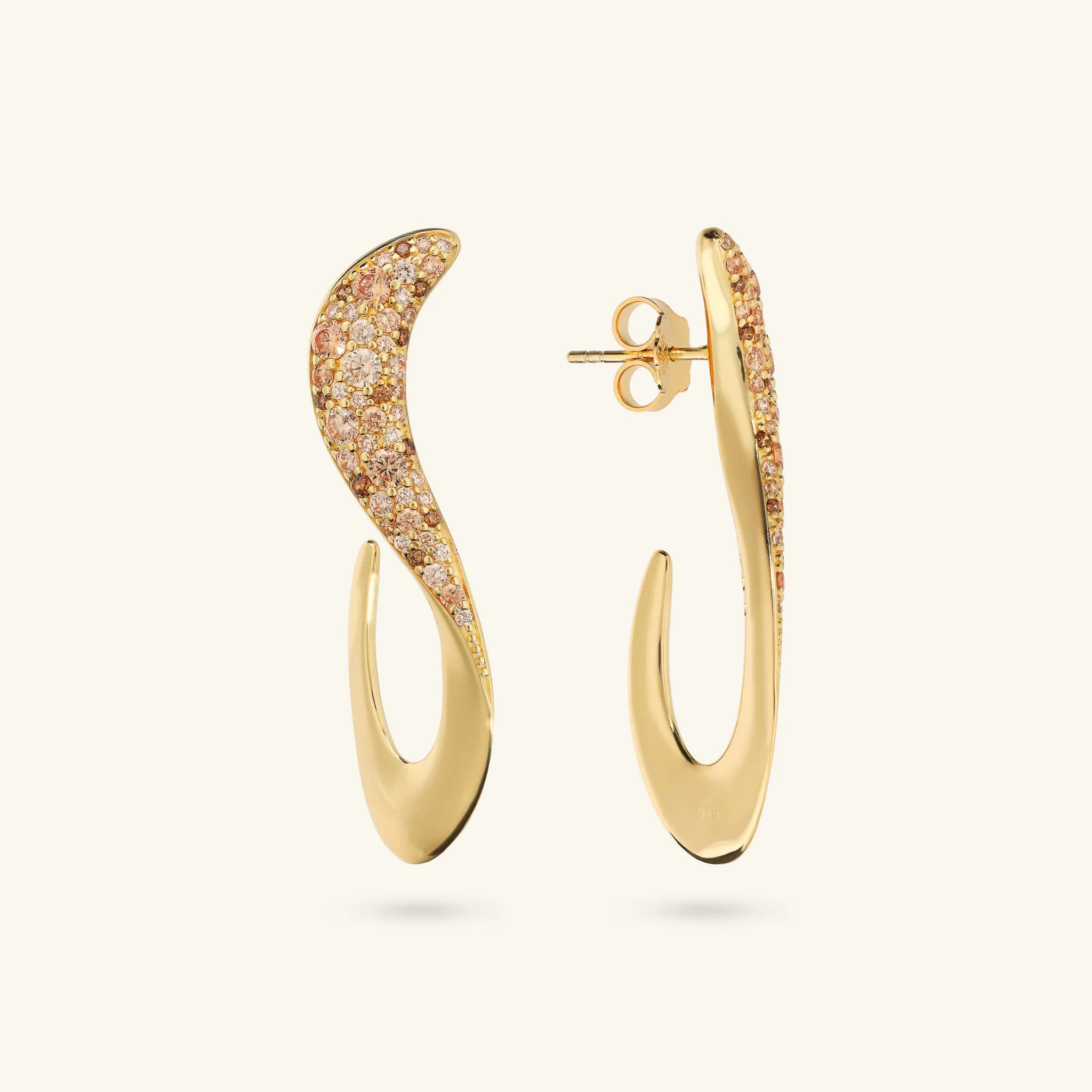 Orecchini Pendenti Onda con Pavé di Cubic Zirconia