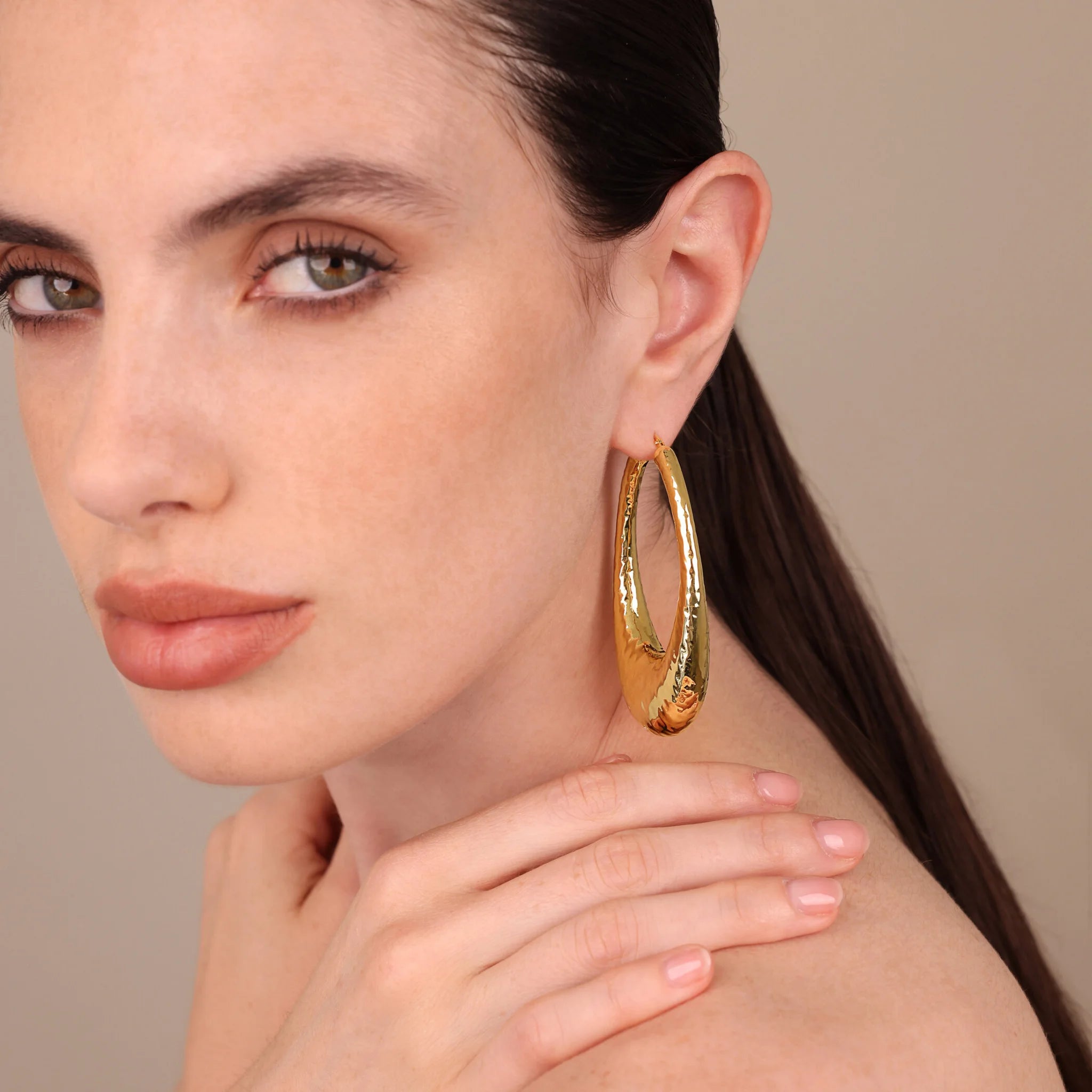 Graduated Hammered Oval Earrings