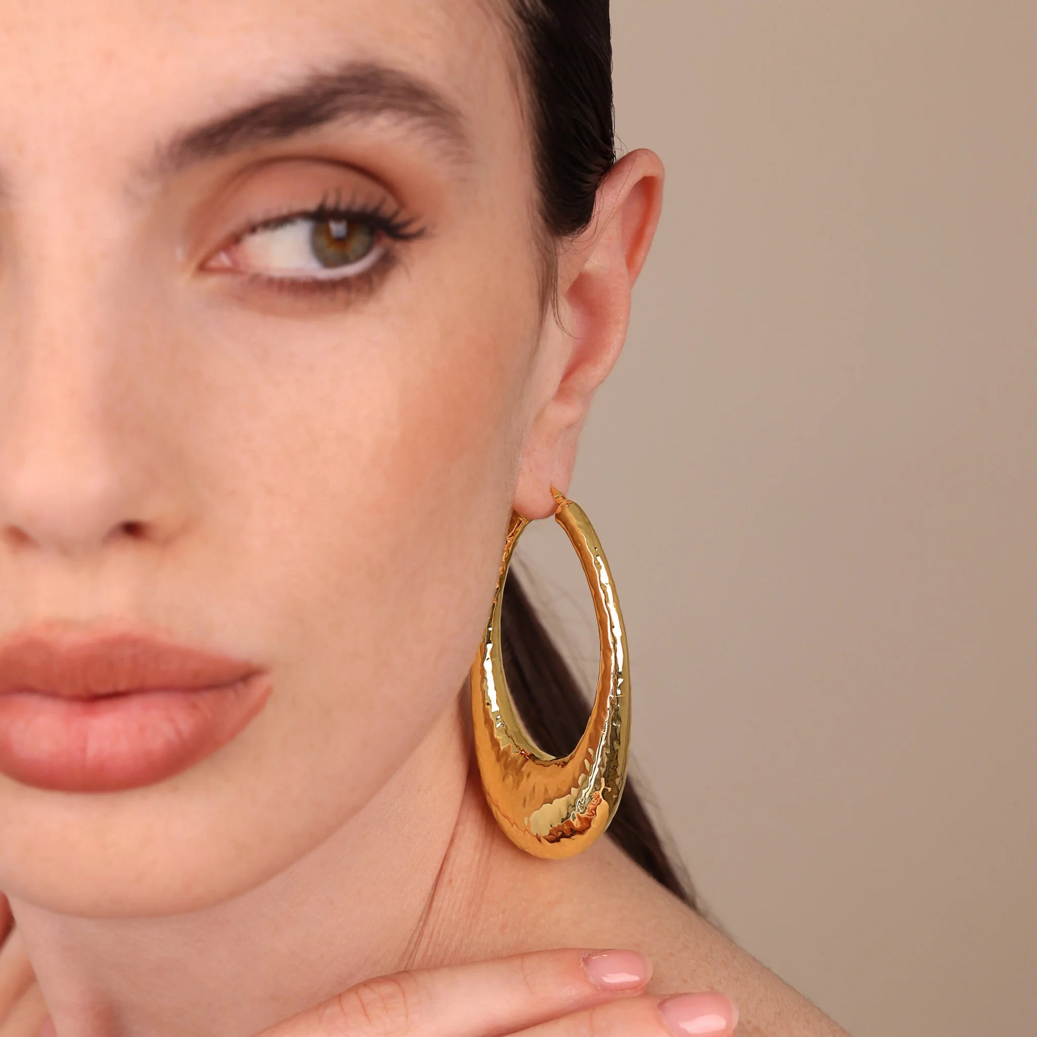 Graduated Hammered Oval Earrings